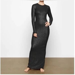 NWOT SKIMS Metallic Black Long-Sleeve Knit Maxi Dress